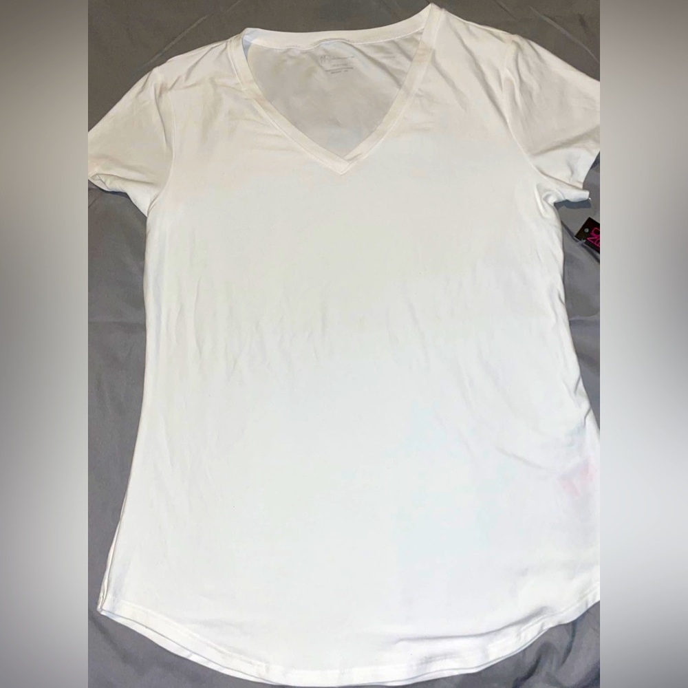 No Boundaries White Tee.